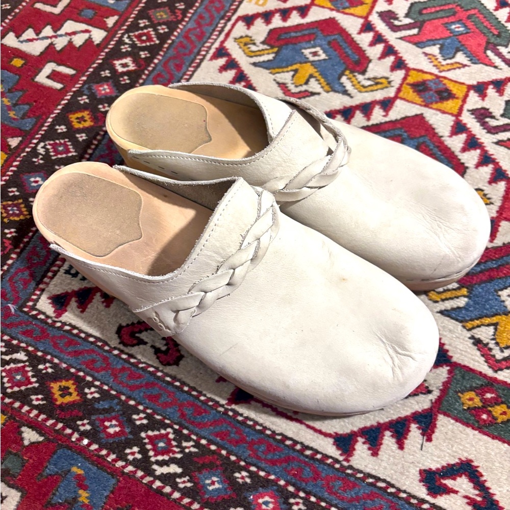 Sandgrens Cream Clogs - Picture 4 of 7